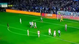 Lionel Messi miss vs peru