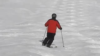 Skiing moguls slow