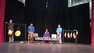 Kulintang Music - Palabuniyan Kulintang Ensemble, lead by Master Danongan Kalanduyan