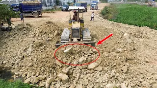 Wow Amazing Activity Teamwork!! Powerful Bulldozer KOMATSU D31P Pushing Soil Stone into Water