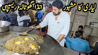 INDIAN Style Anda Ghootala In Lyari Karachi Street Food Pakistan