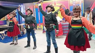 Bailando Mineritos en el Programa "Sarañani Markanakaru" RTP - Ballet Folklórico Nueva Esperanza