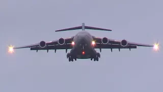 ✈ SPECTACULAR C-17A OVERHEAD Approach