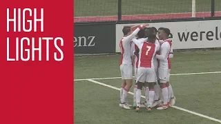 Highlights Ajax U17 - AZ U17