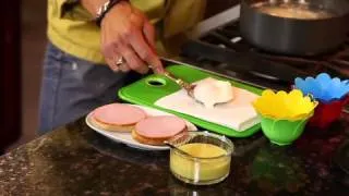 How to Poach Eggs