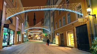 Estonia Tallinn Old Town Viru, Vana Turg and Kuninga Streets in Winter Night [4K]