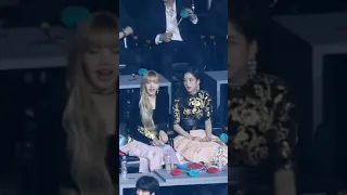 BLACKPINK and BTS reaction to Hwasa's Hand Clap Performance on GDA