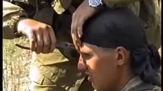 اخراج رصاصه لم تخترق رأس الجندي الروسي "لا يصدق" ! bullet in the head !