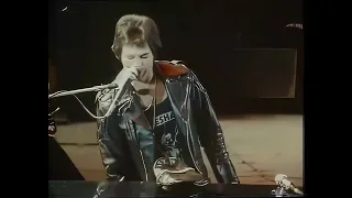 Queen - Don't Stop Me Now (Official Video Remastered)