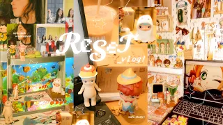 🐠🍀 reset vlog: cafe study, huge desk makeover + setup with vernal, unboxing my laptop, and hirono!