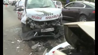 Таксист, устроивший смертельное ДТП на Октябрьском мосту в Ярославле задержан