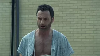 TWD S01E01 - Rick Leaves the Hospital