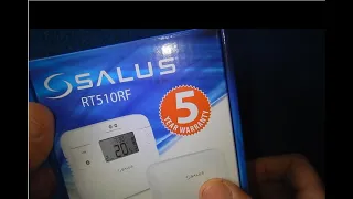 SALUS RT510RF thermostat,