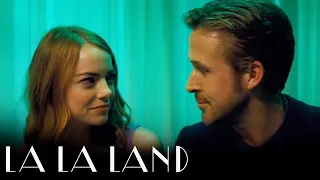 Ryan Gosling & Emma Stone's Chemistry | La La Land Featurette