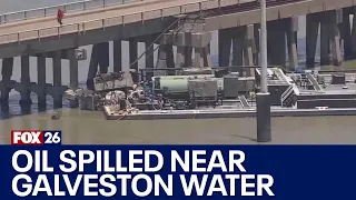 Galveston's Pelican Island bridge collapse, oil spilled into water