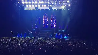 Christina Aguilera covered "Like a prayer" by Madonna on the The X Tour in Mexico (12/04/19)
