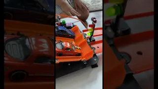 Hot Wheels Drag Strip powered by Arduino!