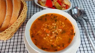 У вас есть стакан булгура? ЭТО ОЧЕНЬ ВКУСНО и ПРОСТО!  Суп который едят все и добавки просят!!!