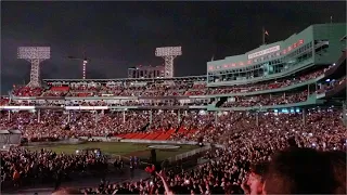 Crowd Singing Bohemian Rhapsody Before Green Day Gig, Hella Mega Tour@Fenway Park, Boston, 08/05/21