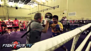 Manny Pacquiao vs. Chris Algieri - Pacquiao shows explosive speed in workout