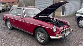 1970 MG B GT | MATHEWSONS CLASSIC CARS | 10 & 11 DECEMBER 2021