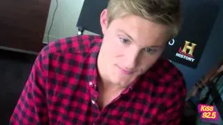 Alexander Ludwig Talks Vikings | Headcam Interview | KiSS 92.5