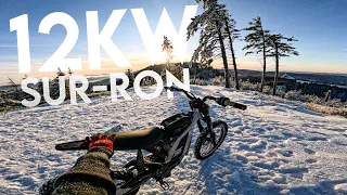 INCROYABLE RIDE EN SURRON avec 12KW dans la neige !