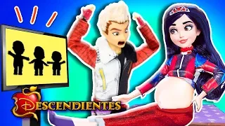 🍎 EVIE y CARLOS van a ser PAPÁS ¿Cuántos BEBÉS tendrán? 👶🏻x ?= 😱Descendientes 3