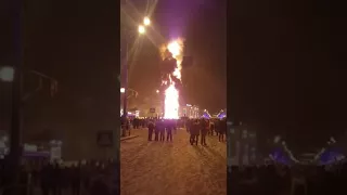 2018 Южно-Сахалинск горит ёлка!!!