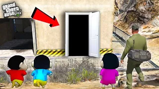 GTA 5 : Franklin & Shinchan Entered In Wrong Magic Door Near Franklin house in GTA 5 ! JSS GAMER