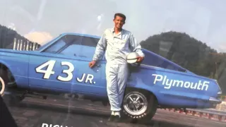 Richard Petty '65 Barracuda-Pennzoil AutoFair Charlotte Motor Speedway