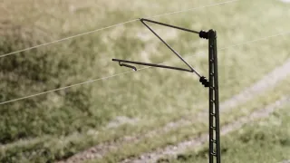 Feine Spur N Oberleitung für die Pyrkerbahn