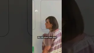 Xóchitl Gálvez le da su chicle a su asistente - Las Mangas del Chaleco