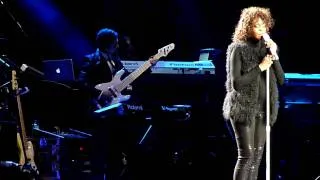 Whitney Houston live: "I Will Always Love You" Part 1 (Sydney, Australia , 24 Feb 2010)