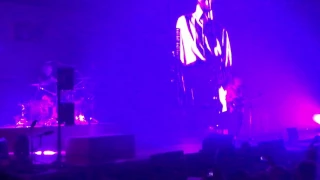 twenty one pilots - Message Man / Polarize (Barclays Center/Brooklyn NY) (1/20/17)