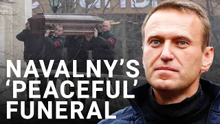 'Thousands' chant Alexei Navalny's name outside his funeral despite police presence