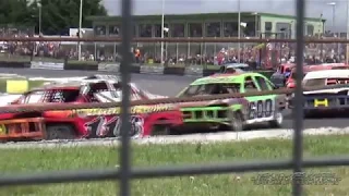 2L SALOONS AT SKEGNESS ON THE SUNDAY OF THE SPEED WEEKEND 2019