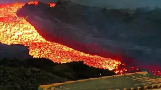 "Tsunami" de lava a alta velocidad en La Palma