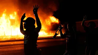 Wisconsin: Police and protesters clash for second night following Jacob Blake shooting