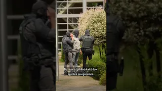 ARRESTATIETEAM valt HUIS binnen 😮 | #shorts