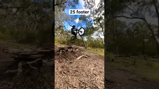 What could go WRONG? 😅 #mtb #howtojump