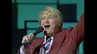 JOE LONGTHORNE 'THE ENTERTAINERS' ITV  1983