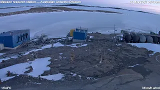 2021-05-15 Mawson Station Antarctica [Timelapse] 06:44:26 UTC