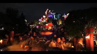 Dudley Do Right Ripsaw Falls - Night Time