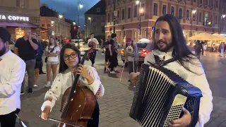 Бойова українська пісня зібрала пересічних іноземців за кордоном