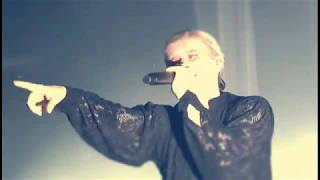 Robyn - dancing on my own live 2019