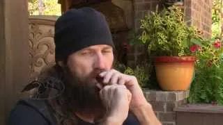 Jase Robertson Demonstrates the Triple Threat