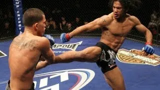 Anthony Pettis Super Kick 720p HD