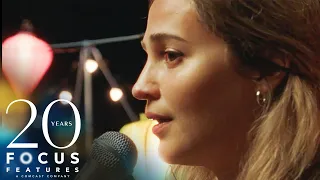 Blue Bayou | Alicia Vikander Sings at a Dinner Party