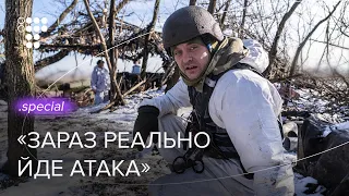 Артилеристи допомагають піхоті відбивати штурм під Мар’їнкою / hromadske